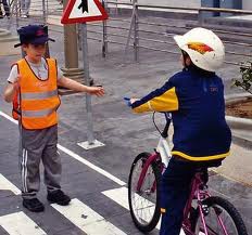 MOVILIDAD Y SEGURIDAD VIAL. Una responsabilidad compartida por la sociedad.